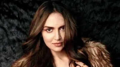 Esha Deol set to return to the big screen with horror-comedy 'Ghunghat'