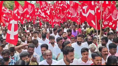 CPI leads protest against eviction notices issued to over 1,000 families in Krishnagiri