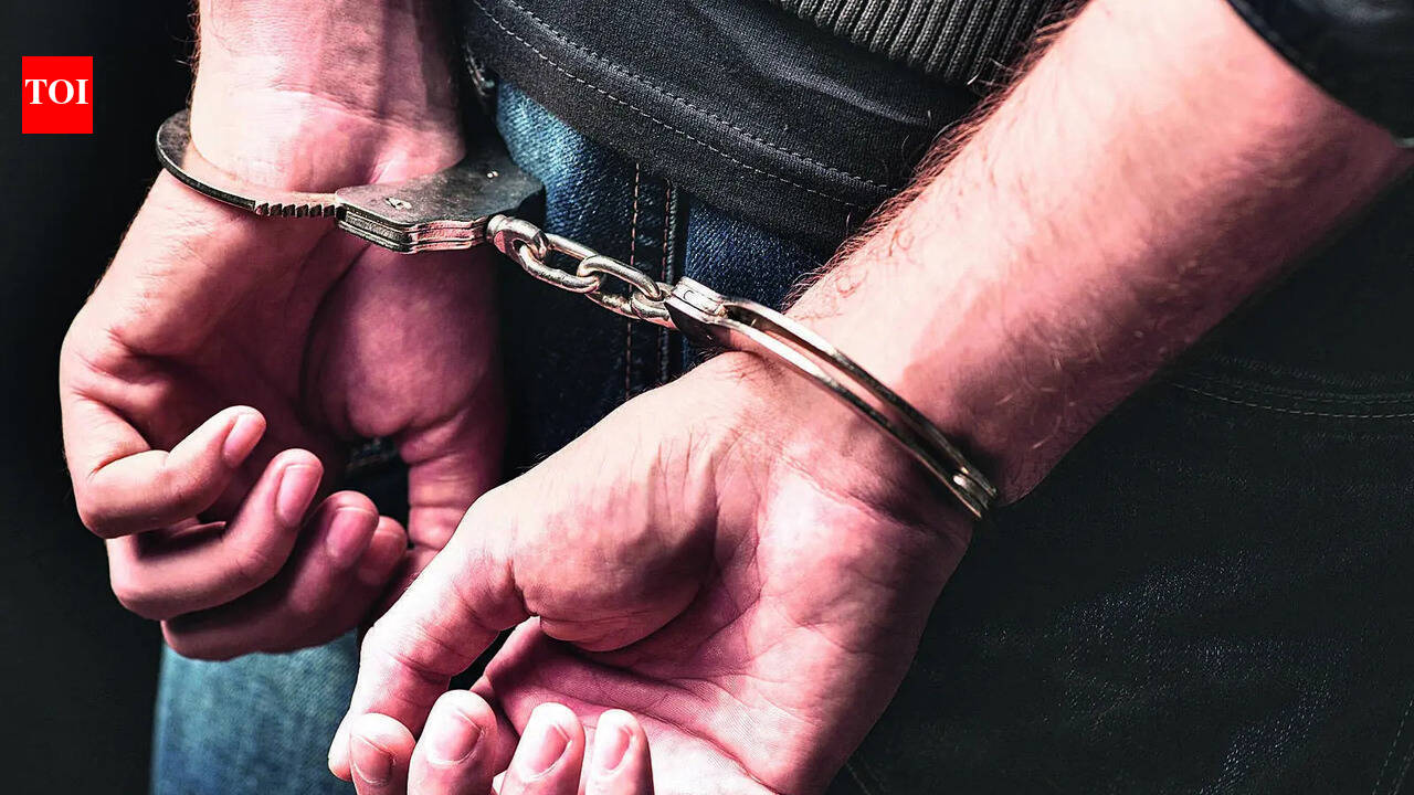 Fake recruiter used AI images to blackmail teenaged girl, arrested