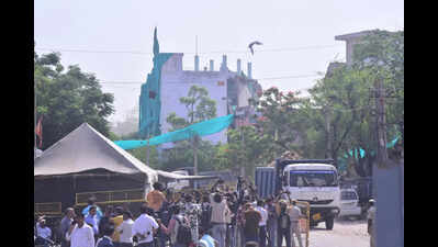 With mobile internet suspended, JDA razes five religious structures