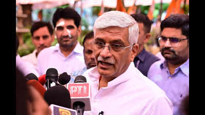 ‘Fear does not run in my blood’: Shekhawat hits back at Gehlot