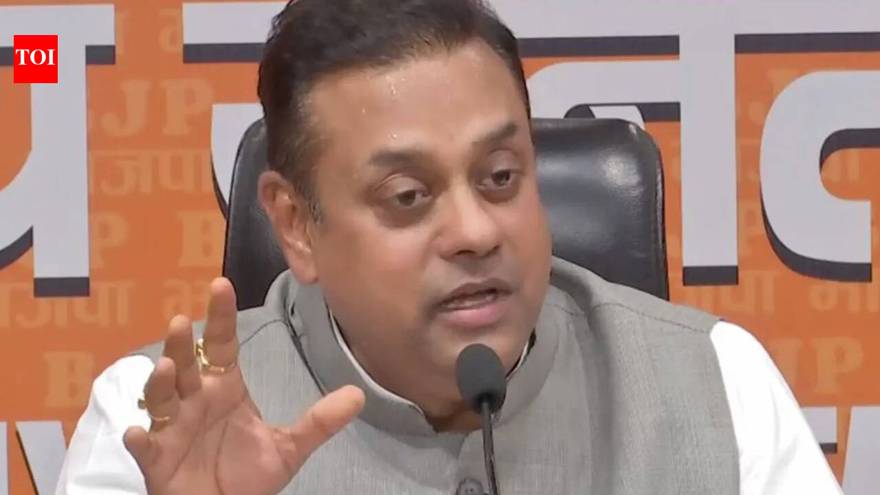 BJP mocks opposition's charge of ‘vote chori’, cites Tamil Nadu, Kerala