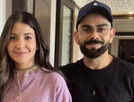 Anushka-Virat pose for a selfie with fan- PIC