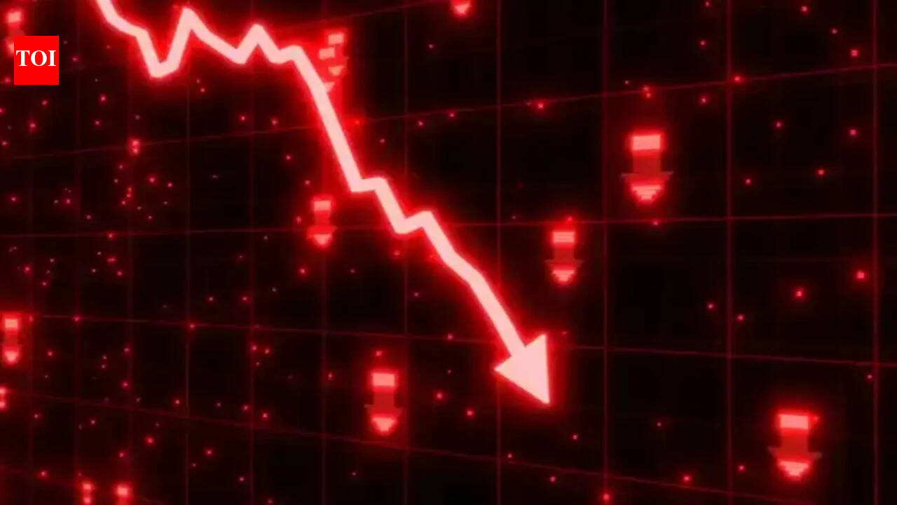 Fresh tension in West Asia sinks Sensex by 719pts, Rupee falls
