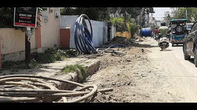 June 7 deadline ends, dug-up roads continue to disrupt daily life in Doon