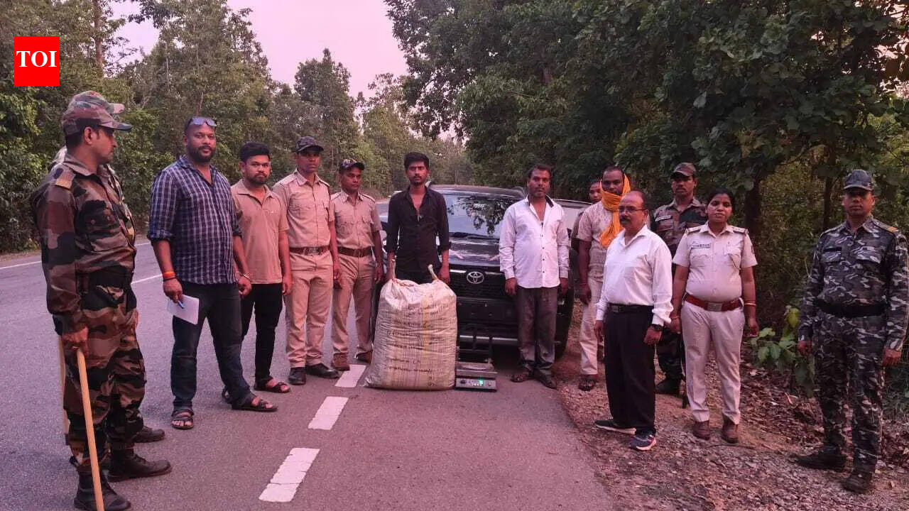 23 kg ganja seized in Kandhamal from 2 UP men