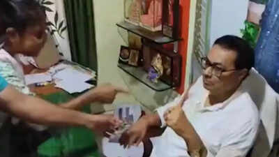 Bengal ex-minister and TMC leader Ujjal Biswas arrested in ‘tarpaulin misappropriation’ case