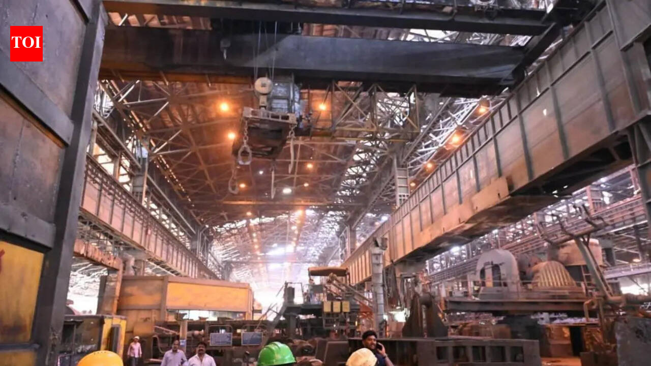 CPM demands use of Vizag steel for Amaravati projects