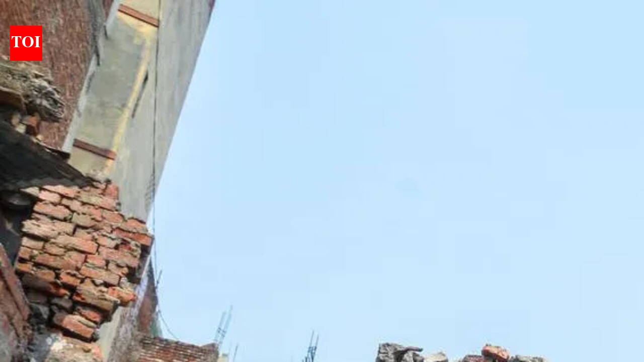 Jind police demolish illegal structures linked to 27 alleged drug ...