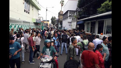 Kalighat neighbours in shock after CID boots march into ex-CM’s home