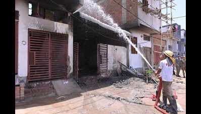 8 killed as fire sets off explosions at illegal fireworks unit in Jaipur