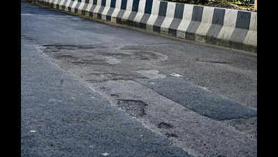 Pre-monsoon Pothole Drive Exposes Nagpur's Crumbling Internal Roads