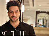 Growing up amid curfews to earning Rs 2.5 lakh a day; Aly Goni's journey