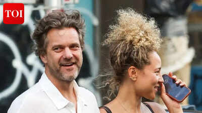 Joshua Jackson sparks romance rumours with model Olivia Burgess; Dou spotted holding hands in New York