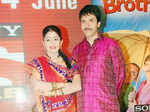 Dimple Shah, Suraj Thapar