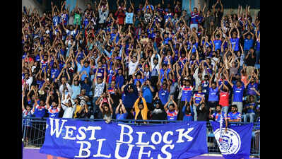 B'luru Gears Up For Banter, Bonding And The Beautiful Game