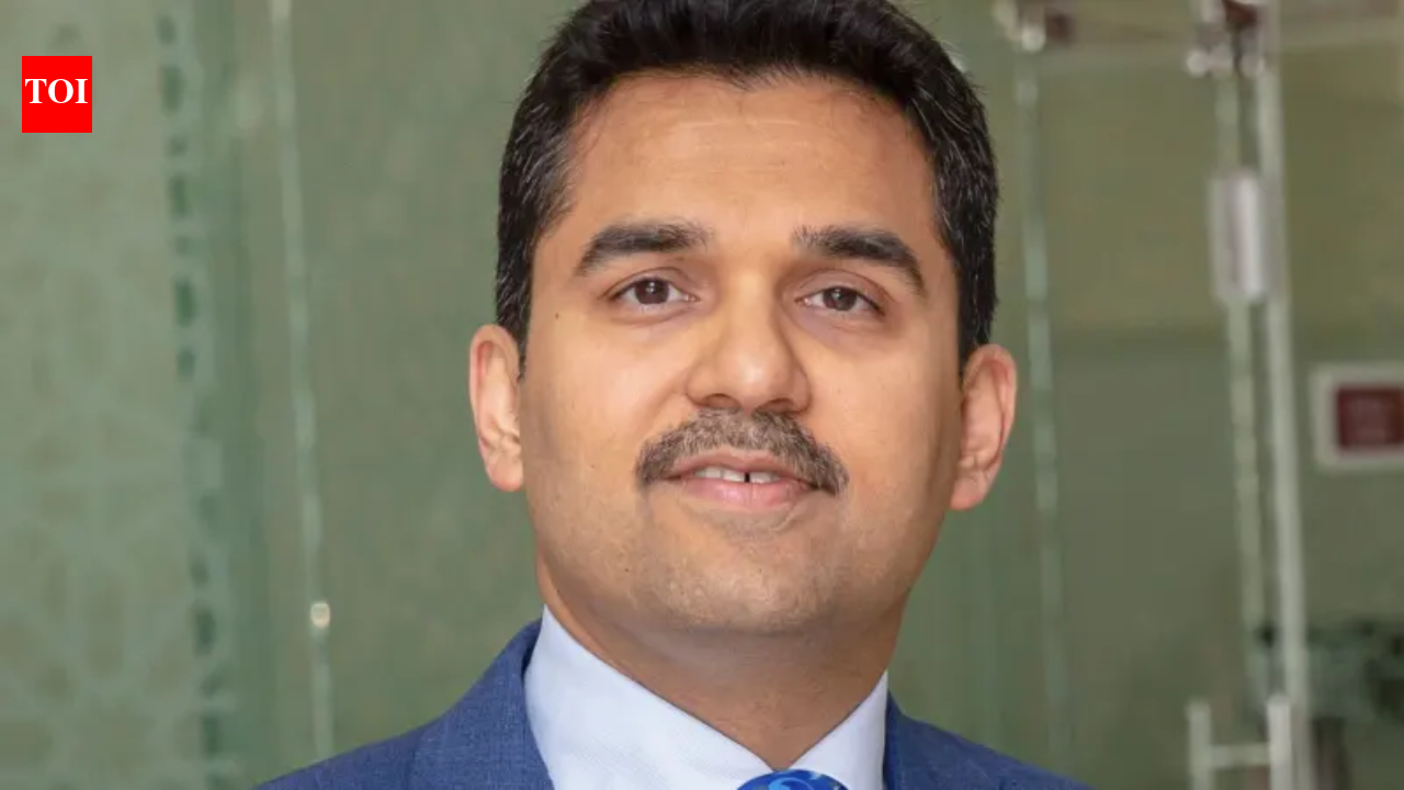 Indian-origin billionaire announces Dh1m aid for UAE road crash victims: 6 Indians among 7 dead