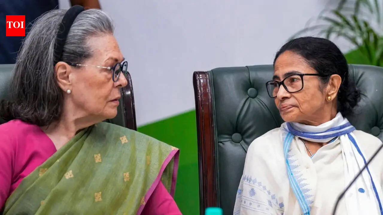 Merger rumours swirl after Congress-TMC huddles; Trinamool says 'not happening'