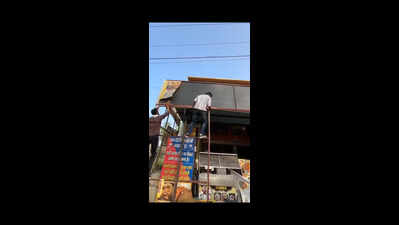 Non-veg eatery on Del-Haridwar highway vandalised