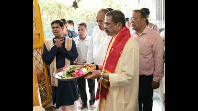 BJP functionaries throng temples to mark Modi’s record tenure
