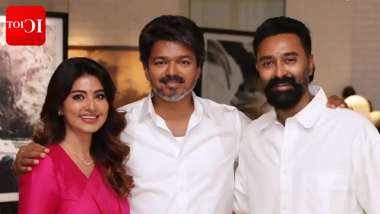Sneha and Prasanna meet Chief Minister Vijay; actress shares emotional note on her 'GOAT' co-star's journey