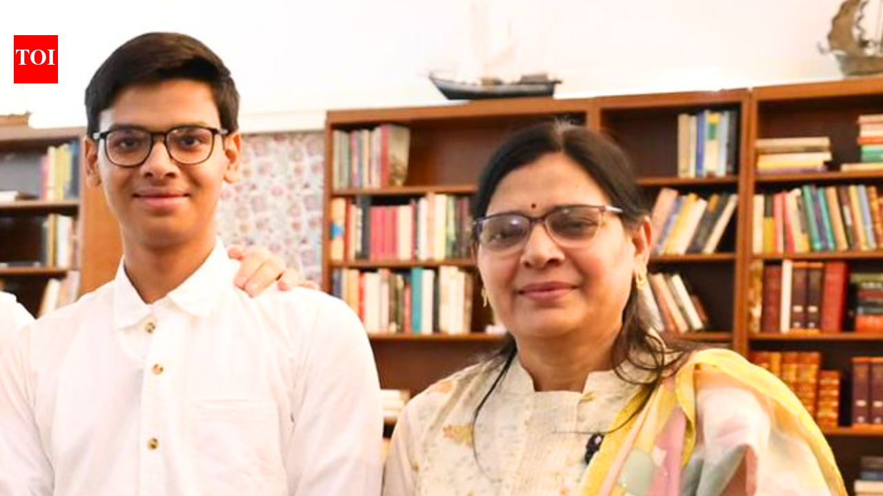 “माँ ने मुझे साक्षात्कार देना बंद करने के लिए कहा”: प्रसिद्ध किशोर अन्वेषक सार्थक सिद्धांत ने ध्यान आकर्षित करने पर अपनी माँ की प्रतिक्रिया साझा की