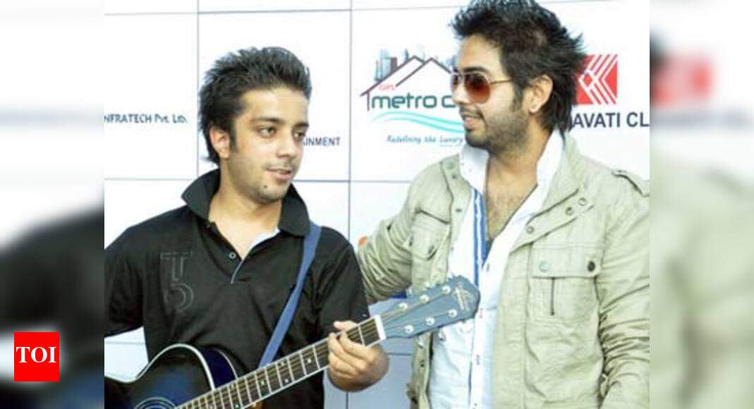 Pak band Raeth to make Bollywood debut | Hindi Movie News - Times of India
