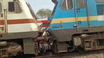 Two empty train rakes come face to face on same track in Bhubaneswar