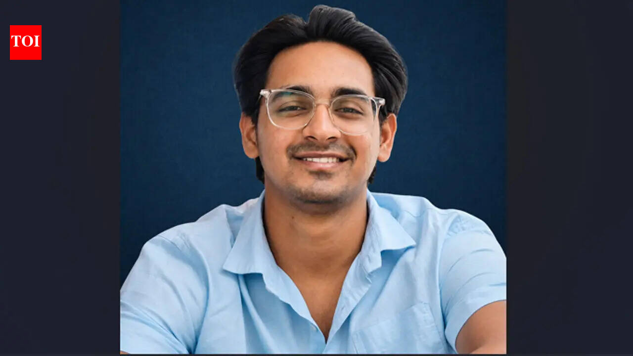 एक स्नातक शोधकर्ता रोनित चौधरी से मिलें, जो ICML 2026 कार्यशाला में स्वीकार किए गए विज्ञान पेपर के लिए AI के सह-लेखक हैं।