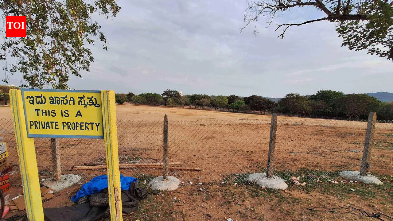 Lalitha Mahal Grounds fenced, Mys hunts new parking site for Ashadamasa rush