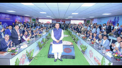  Stronger politically, delivery key ahead