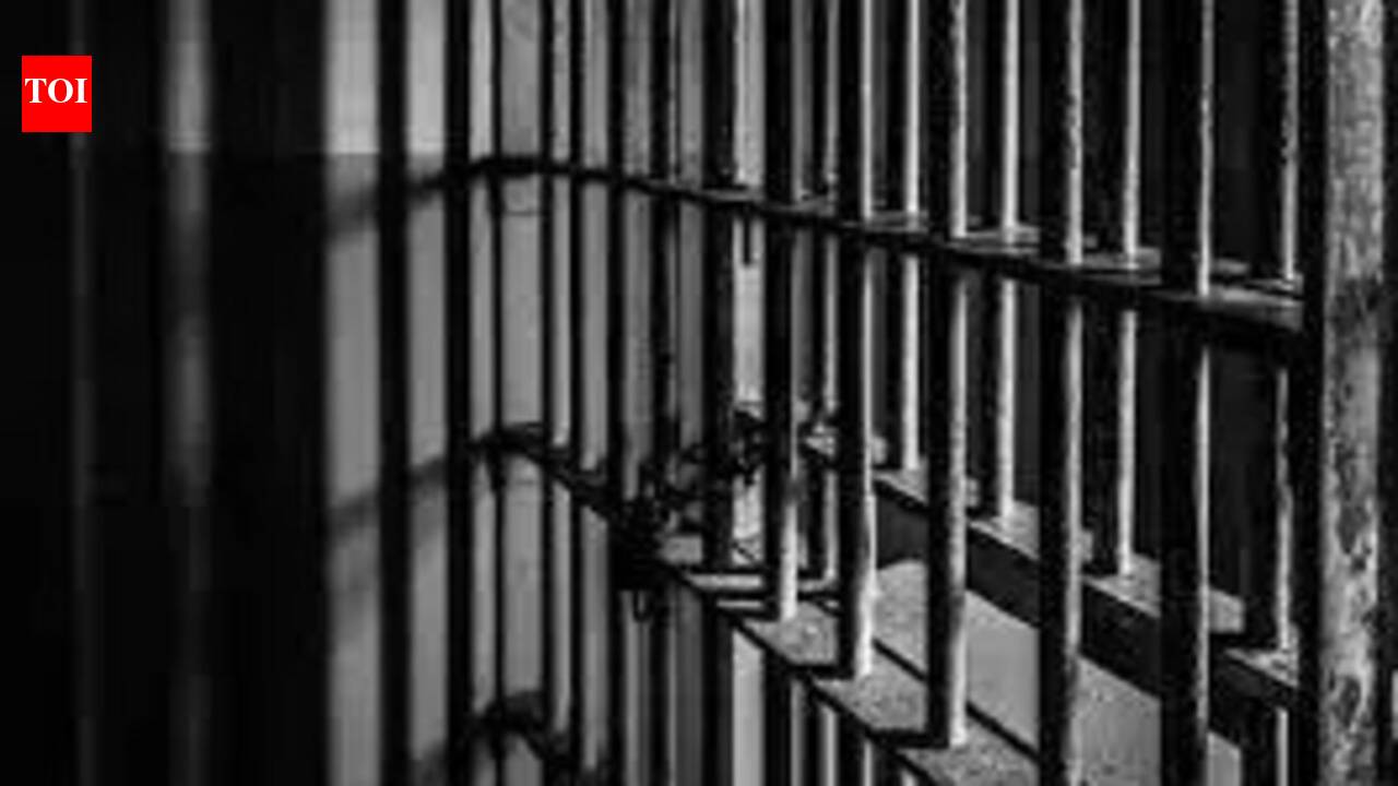 Two from Namakkal get 10 years jail in emu farm scam
