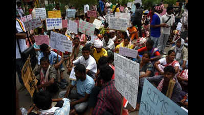 Hundreds march to Morabadi to oppose Rims-II in Nagri