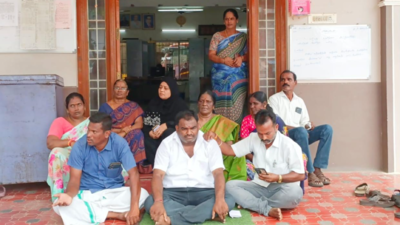 Nine Harur councillors protest assigning contract work only to relatives of municipal chairman, vice-chairman
