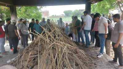  Slain history-sheetercremated after FIR against killers, kin end stir