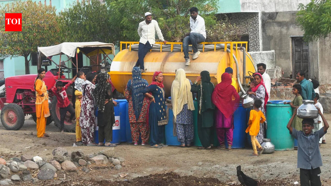 Tankers in Marathwada cross400-mark amid severe scarcity