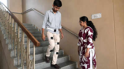 Smart watch for your knees? Team from Hyderabad’s Osmania University builds wearable health monitor