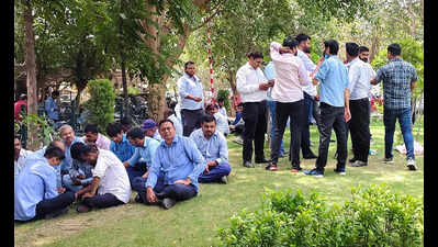 Salary delay triggers strike by health workers at Gurgaon Civil Hospital