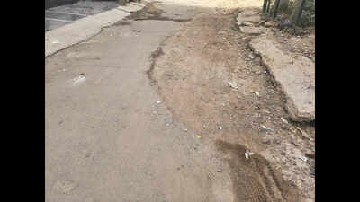 Repair backlog mounts, key MCG roads in Gurgaon left to crumble