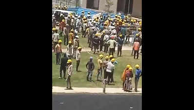 Safety belt snaps, 2 workers fall 37 floors to death at project site