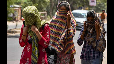 Gurgaon’s maximum temperature drops by 5°C after strong winds and drizzle