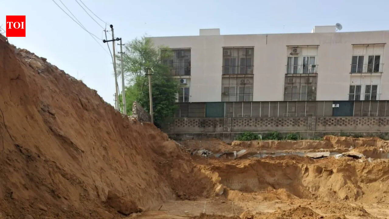 3 women labourers die as basement caves in