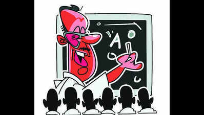 Teachers’ training for new curriculum back after census work