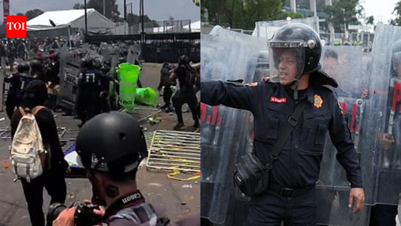 Clashes Erupt Outside Mexico City Stadium Ahead of World Cup Opener