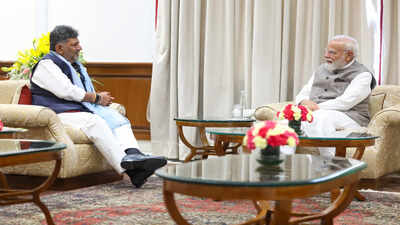 Historic 100% attendance at Niti meet, DKS breaks Karnataka boycott
