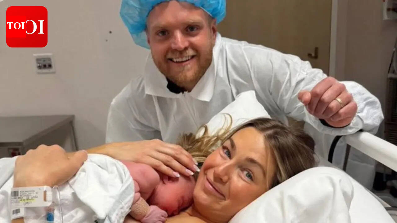 'Dancing with the Stars' alum Lindsay Arnold welcomes baby boy, third child with husband Samuel Cusick
