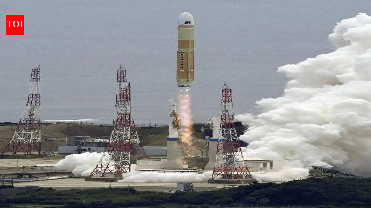 Japan's struggling flagship H3 rocket returns to flight with the debut ...
