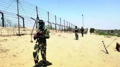 Suspected ISI spy detained in Jaisalmer border area; payment deposits linked to espionage under probe