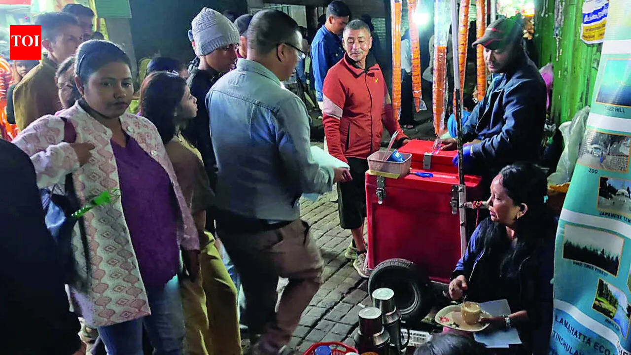 Darjeeling Municipality serves eviction notices to hawkers in no-vending zones