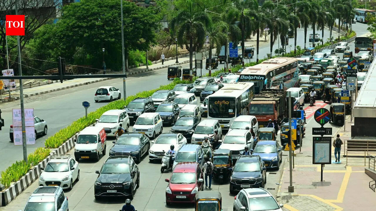 Summer heat and poor infrastructure derail MMRDA’s first Friday public transport day in Bandra-Kurla Complex in Mumbai